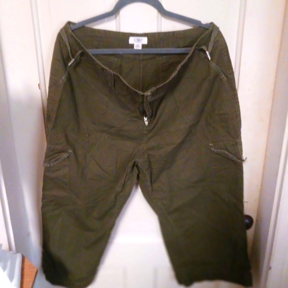 Cato capris 16W